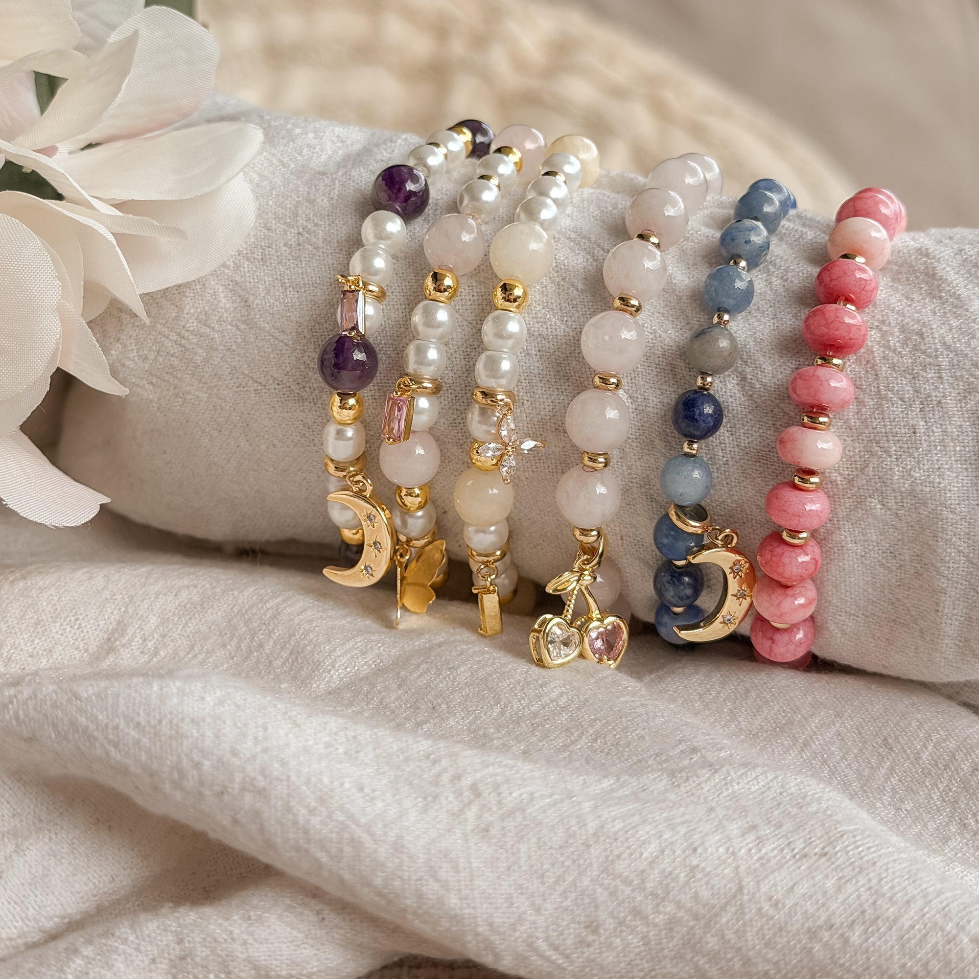 Edelsteinarmbänder