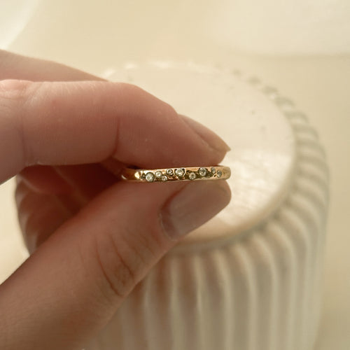 Funkelnder Zirkonia Ring