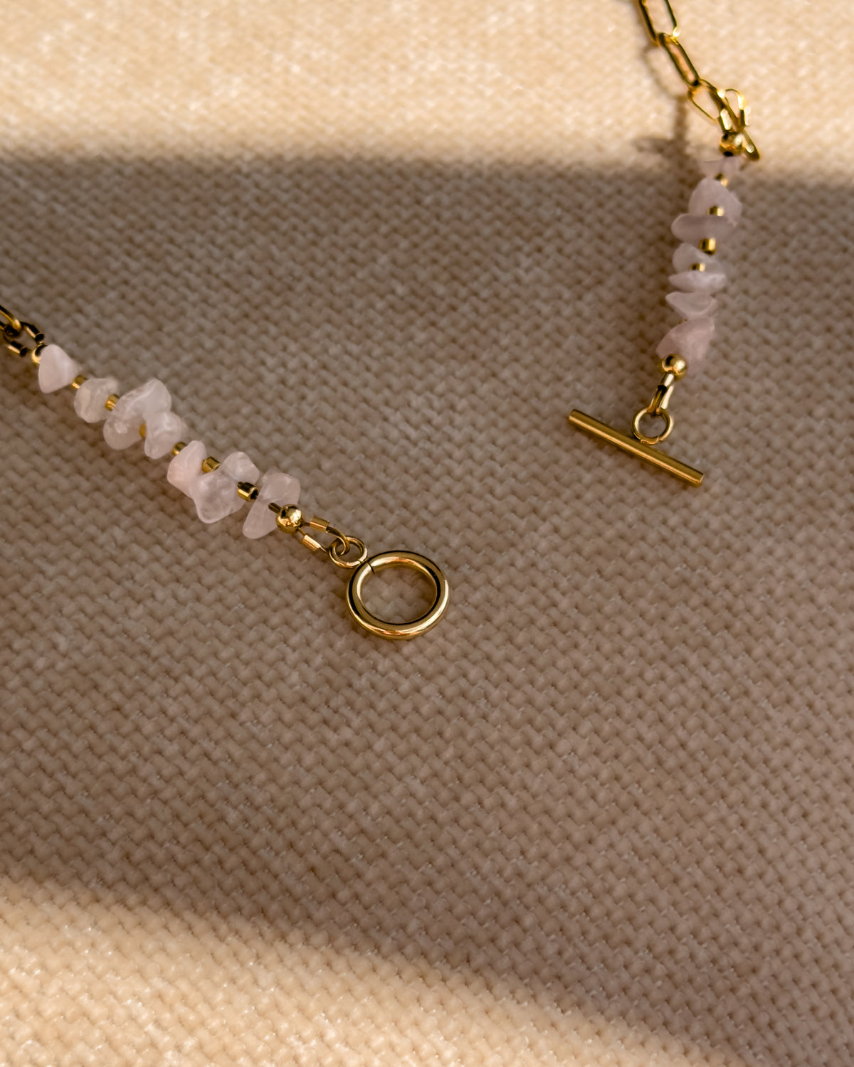 Calista Rosenquarz-Chip Kette