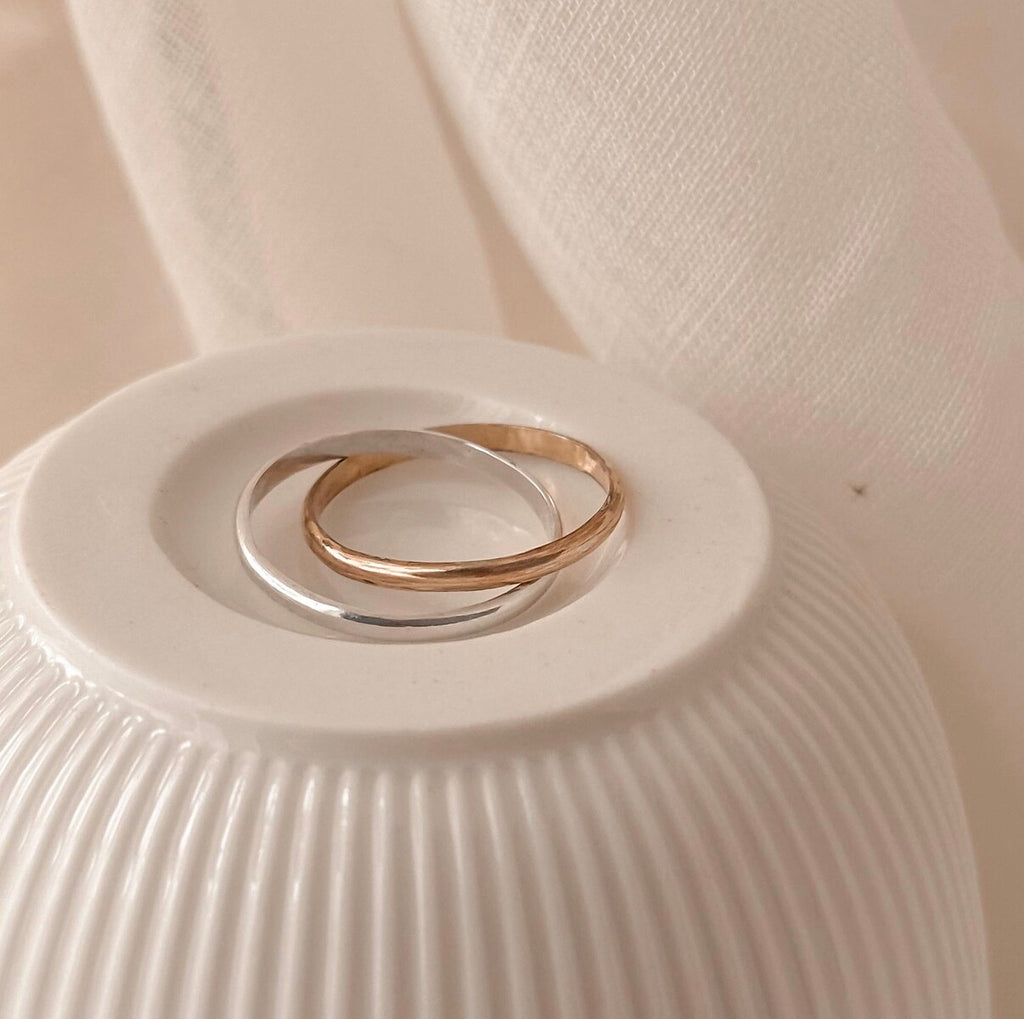 Schlichter Mixed Metal-Ring
