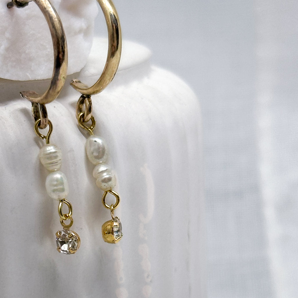 14k Gold Filled Creolen mit Süßwasserperlen & Zirkonia Anhänger