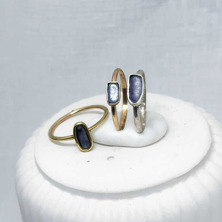 Handgefertigter Ring mit Kyanit – 935 Argentium Silber, 14k Gold Filled oder Messing